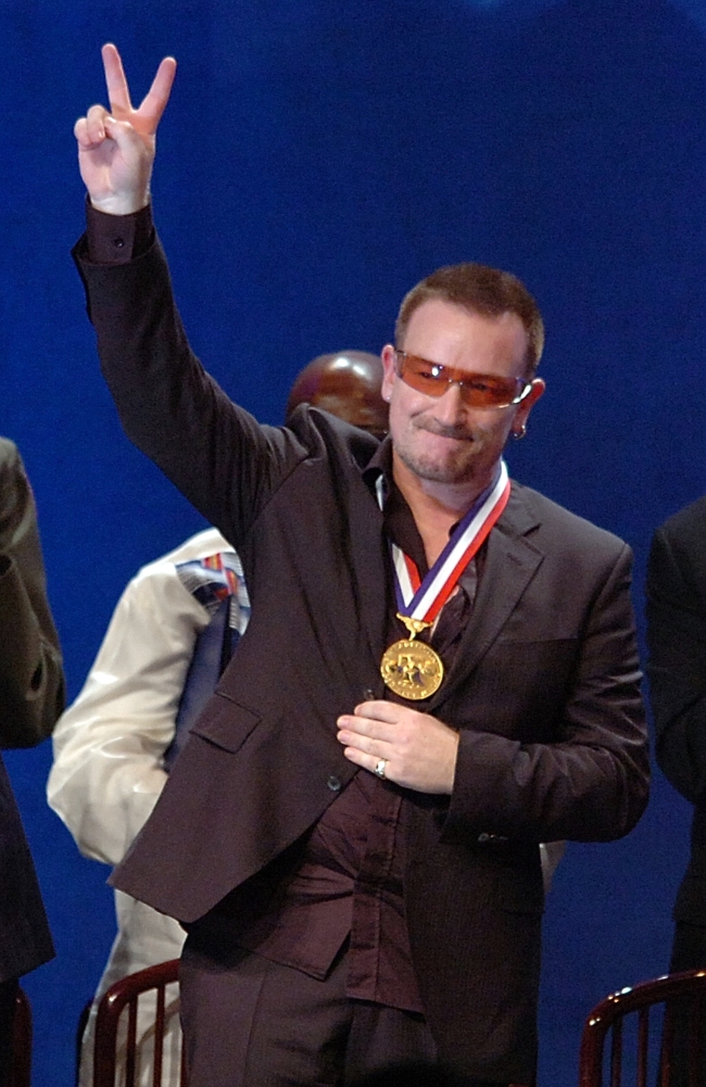 Bono. (MCT)