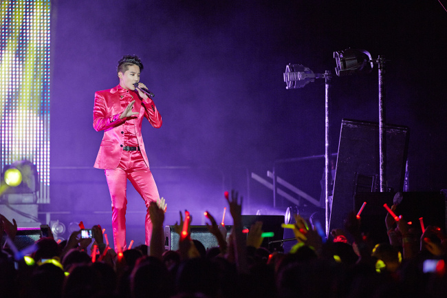 JYJ member Junsu performs live in “XIA Incredible Concert in Australia” held at the Big Top Sydney on Sept. 28. (Yonhap News)