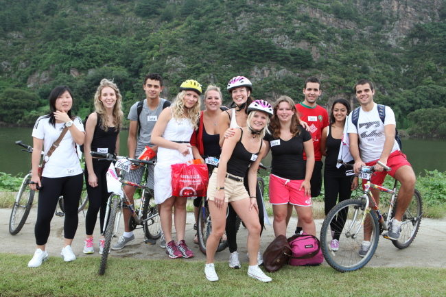 Participants pose for a photo at a previous charity bike ride against human trafficking. (KTO)