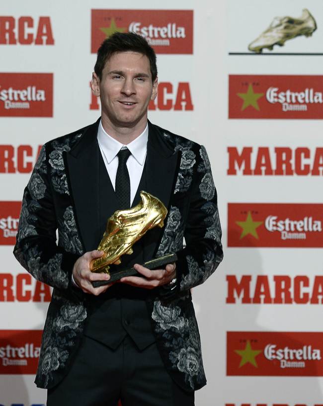 Messi receives Golden Boot