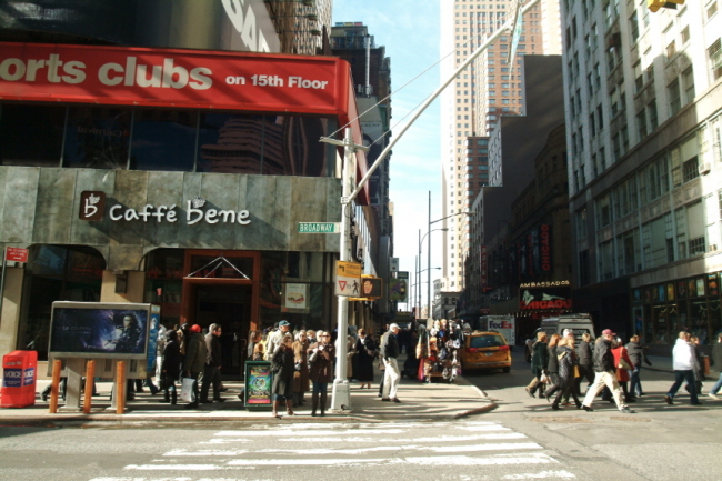 Caffbene’s Times Square outlet in New York City. (Caffbene)