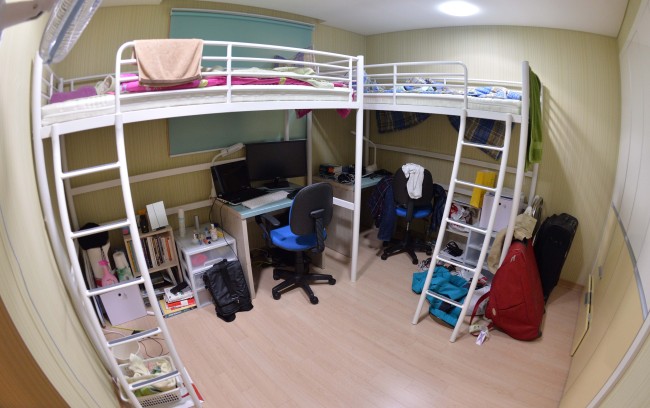 A view of the room that Park shares with his Danish roommate (Lee Sang-sub/The Korea Herald)