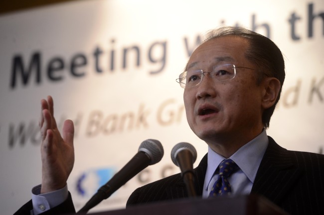 World Bank Group president Jim Yong Kim speaks at a luncheon meeting with Korean businesspeople in Seoul on Tuesday. (Park Hae-mook/The Korea Herald)