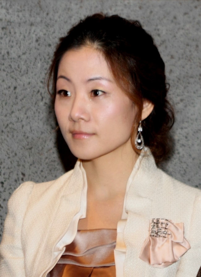 Angella Kwon