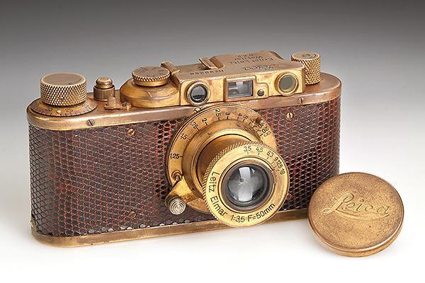 This vintage Leica II Mod.D Luxus camera is to go up for auction next month as part of Leica’s 100th anniversary celebration. (WestLicht)