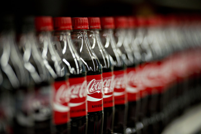 Coca-Cola products sit on display in a supermarket in Princeton, Illinois. (Bloomberg)