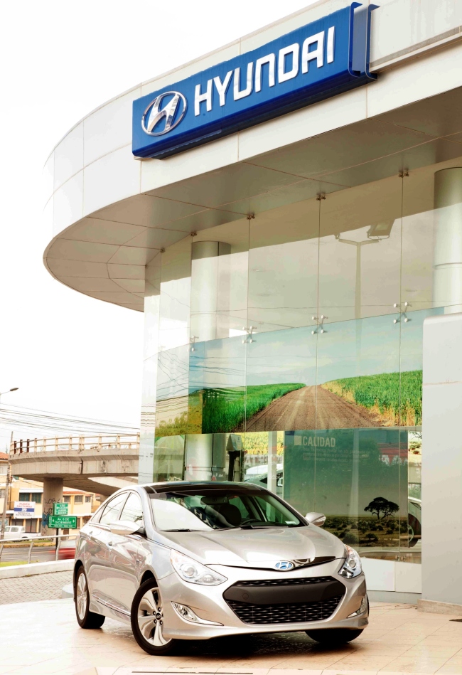 Hyundai Sonata hybrid