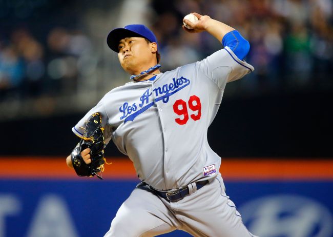 Ryu Hyun-jin of the Los Angeles Dodgers pitches against the New York Mets on Wednesday. (AFP-Yonhap)