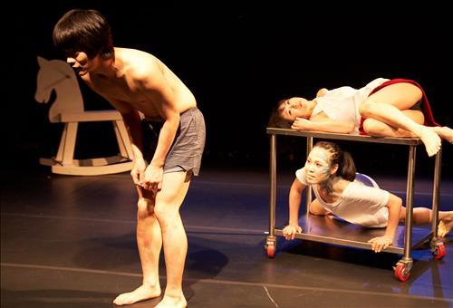 A performance in the fourth Play and Dance Art Festival. (Yonhap)