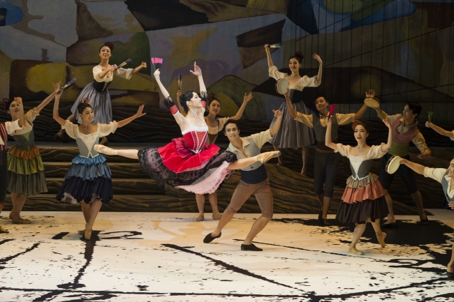 A scene from the Korean National Ballet’s production of Don Quixote. ( Korean National Ballet)