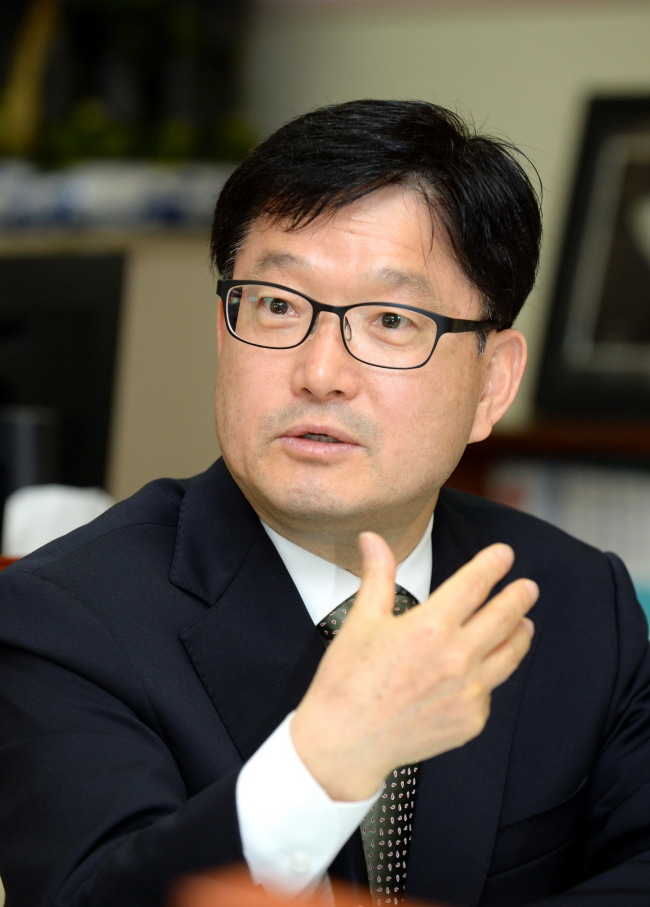 Shin Won-sop, minister of the Korea Forest Service