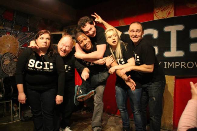 The cast of Seoul City Improv (SCI)