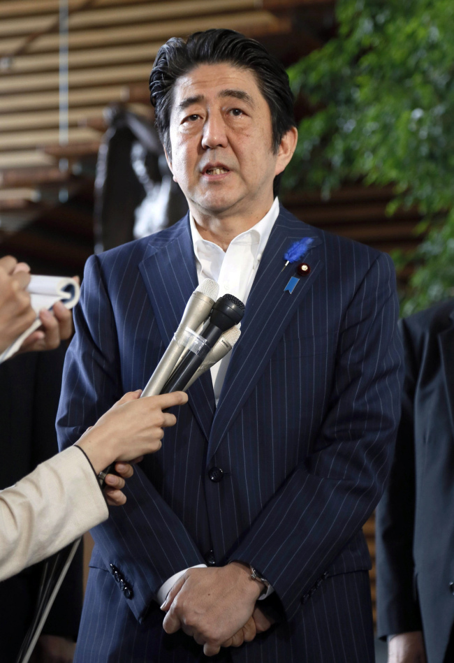 Japanese P.M. Shinzo Abe (AP-Yonhap)
