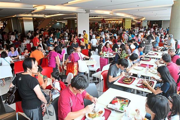 A recent study conducted by Taylor’s University to observe the eating habits and food cultures of the Malaysian population found that almost half of all meals are eaten out. (The Star)