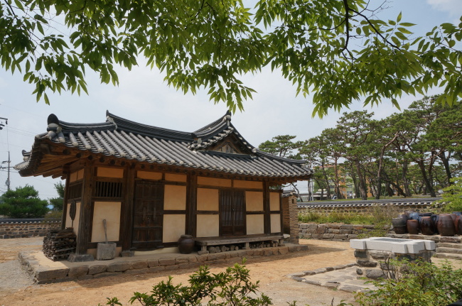 The birthplace of Korea’s first priest Kim Tae-gon at Solmoe Shrine (Lee Woo-young/The Korea Herald)