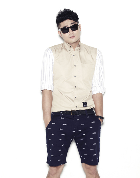 Choiza of Dynamic Duo (Amoeba Culture)