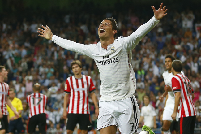 Real’s Cristiano Ronaldo celebrates his third goal on Sunday. (AP-Yonhap)