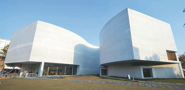 The Mimesis Art Museum in Paju Book City, Gyeonggi Province (Kim Myung-sub/The Korea Herald)