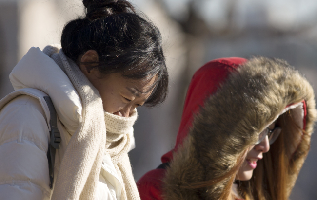 Cold weather can bring a number of health hazards. (Yonhap)