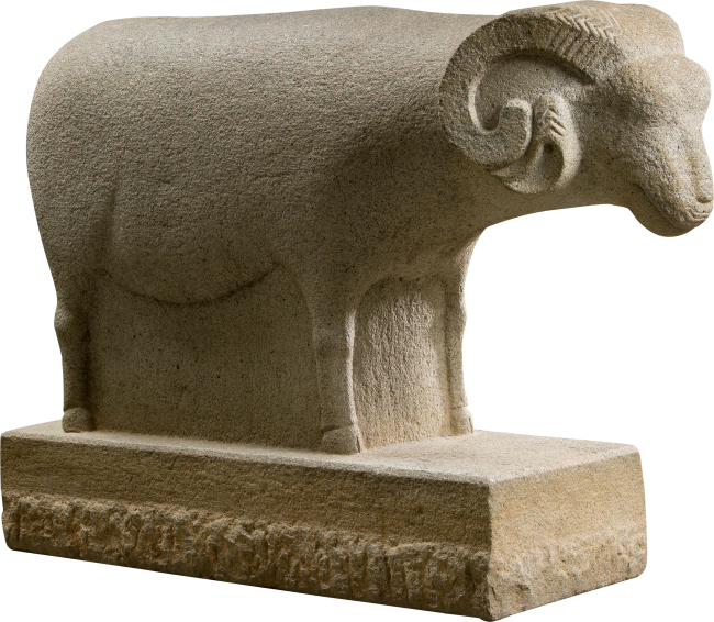 Ancient Koreans placed stone statues of sheep outside tombs as guardians. (National Folk Museum)