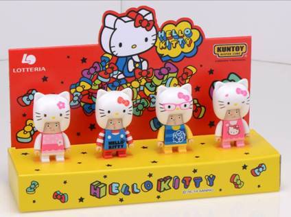 Hello Kitty figurines from Lotteria (Lotteria)