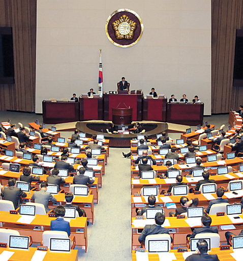 The National Assembly convenes a plenary session on Dec. 29. (Yonhap)