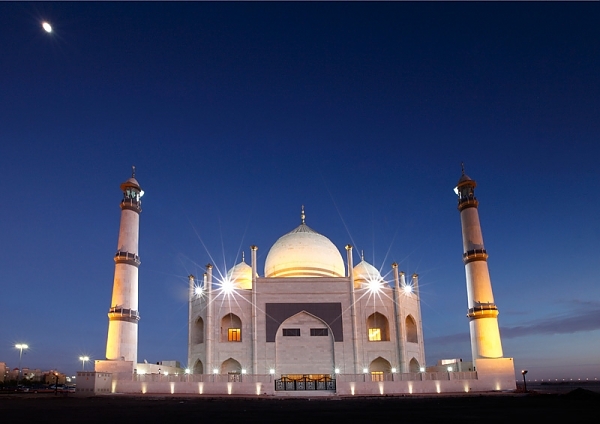 Taj Mahal Mosque