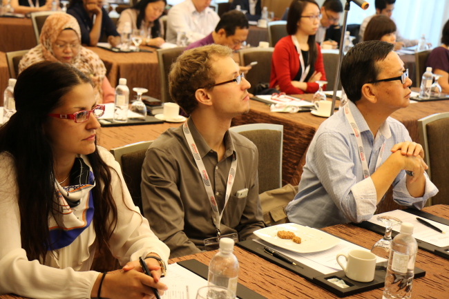 Guests participate in the CSR conference held in Singapore on Wednesday. (Konrad Adenauer Stiftung)