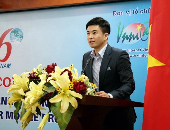 Ko Deuk-nyong, a manager of SK Telecom, speaks on the next-generation Internet standard IPv6 at the Vietnam IPv6 Day 2015, in Hanoi, Vietnam, Wednesday. (SKT)