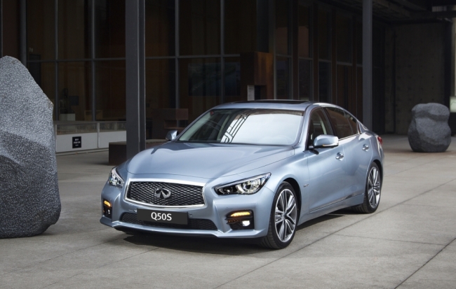 Nissan’s premium brand Infiniti launched the hybrid sedan Q50S with prices starting from 56.9 million won ($50,700). The car is equipped with an electric motor as well as a 3.5 liter-V6 gasoline engine, boasting 364 horsepower and combined fuel mileage of 12.6 kilometers per liter. (Nissan Korea)