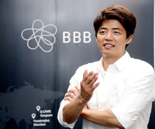 Choi Jae-kyu, CEO of blood testing device-maker BBB, poses at his office at D.Camp in Seoul last week. Park Hyun-koo/The Korea Herald
