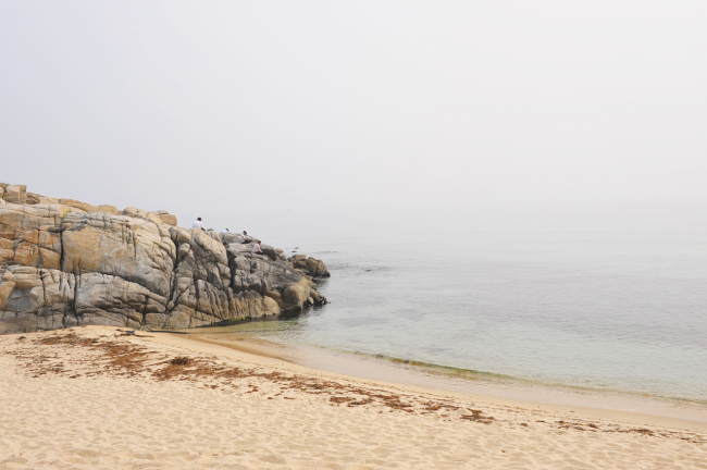 Sageunjin Beach on a cloudy day (Korea Tourism Organization)