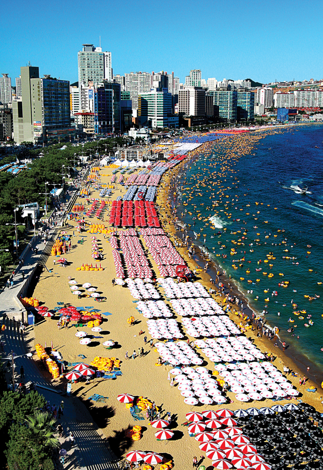 Haeundae Beach (Korea Tourism Organization)