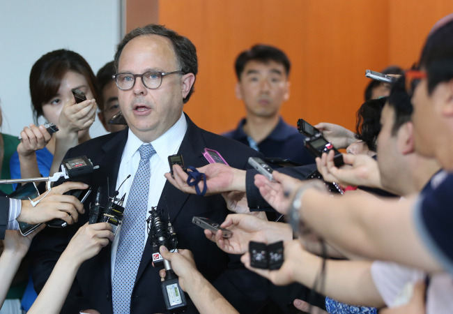 Sydney Seiler, the U.S. special envoy to the multilateral talks on North Korea’s denuclearization, speaks in a meeting with the press in Seoul. (Yonhap)