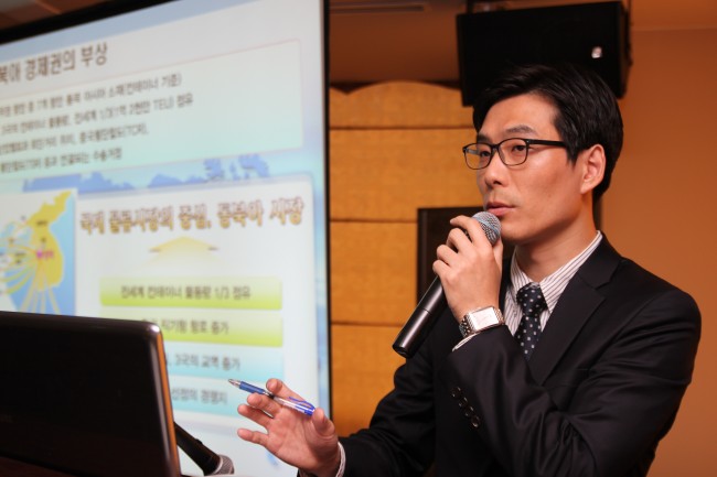 Kim Jeong-hun, director of Gyeonggi Pyeongtaek Port Corp.