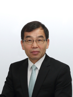 Lee Ki-joo, commissioner of the Korea Communications Commission, the nation’s telecom watchdog.