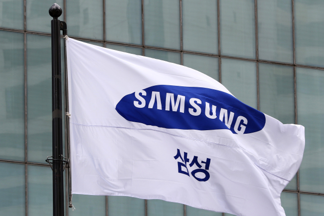 A Samsung flag (Yonhap)