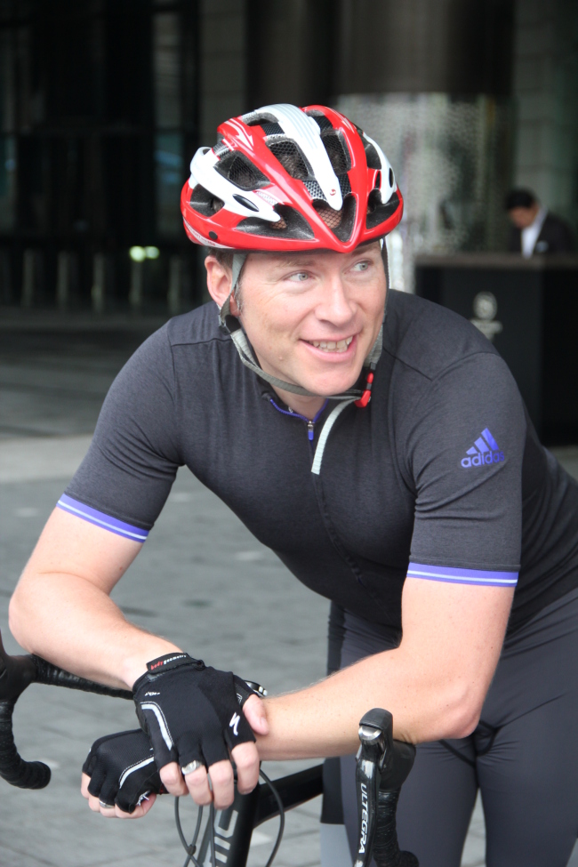 Sheraton Seoul D Cube general manager Matthias Y. Sutter on a bike practices for the UNICEF charity cycling event for fund-raising. (Sheraton Seoul D Cube City Hotel)