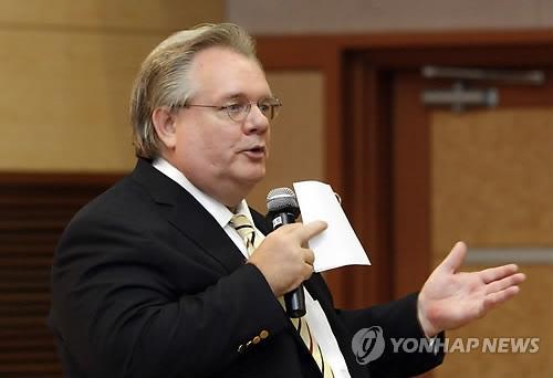 Jeffrey Jones, chairman of the Partners for the Future Foundation, the nonprofit charity organization of the American Chamber of Commerce in Korea. (Yonhap)