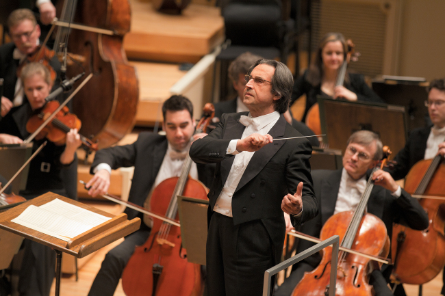 Maestro Riccardo Muti and the Chicago Symphony (Todd Rosenberg)