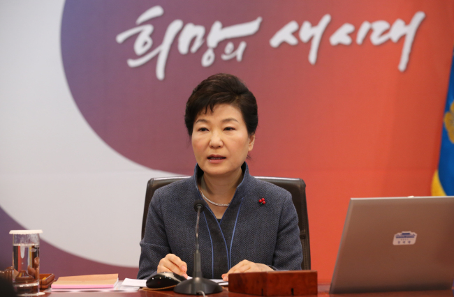 President Park Geun-hye presides over the Cabinet meeting at the Cheong Wa Dae on Tuesday. (Yonhap)