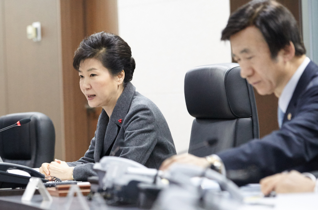 President Park Geun-hye at the meeting of the National Security Council in Seoul on Wednesday. Yonhap