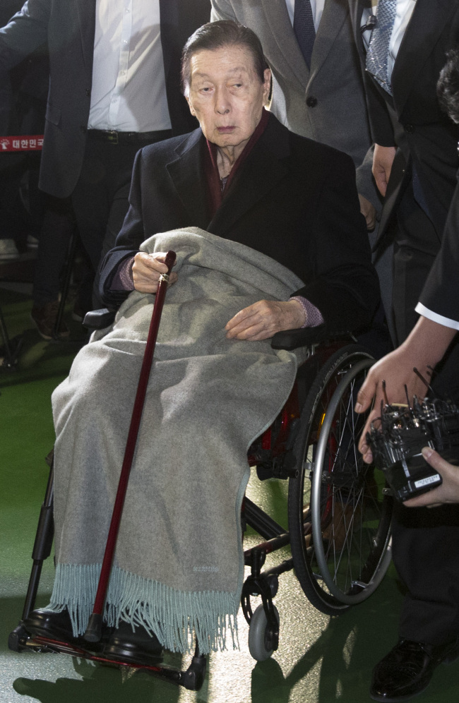 Lotte founder Shin Kyuk-ho (Yonhap)