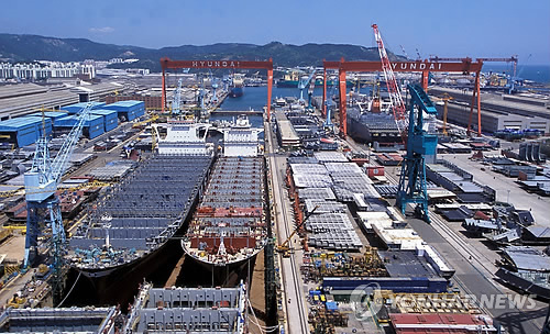 Hyundai Heavy Industries shipyard in Ulsan, South Korea. (Yonhap)