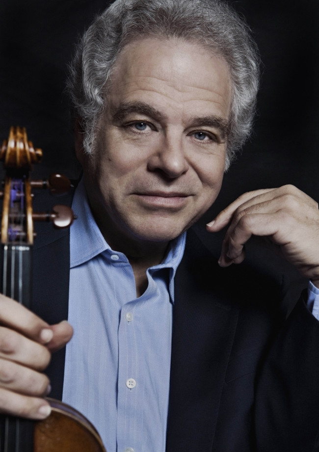 Violinist Itzhak Perlman (Official Website)