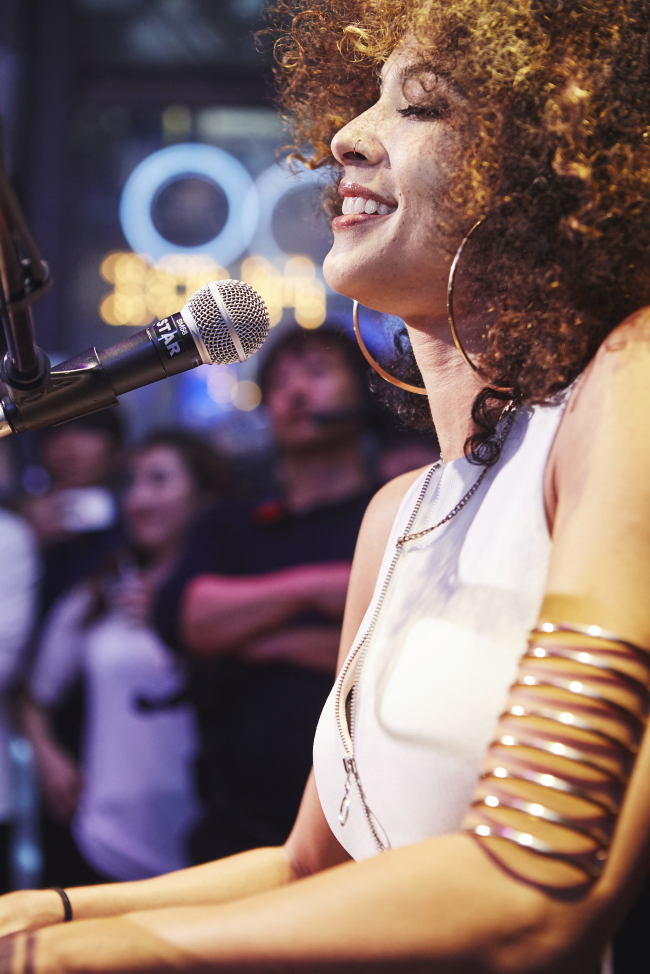 Kandace Springs performs at the Audi Lounge at Club Octagon in southern Seoul, May 23. (Universal Music)