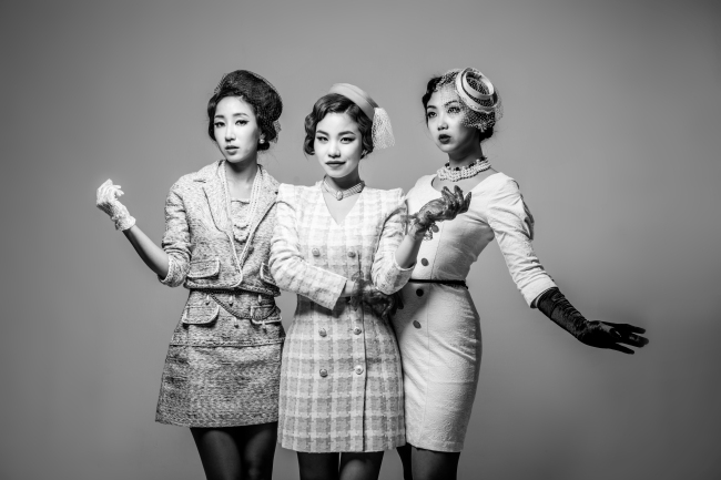 Promotional image of the female retro-pop musical trio The Barberettes. (EggPlant)