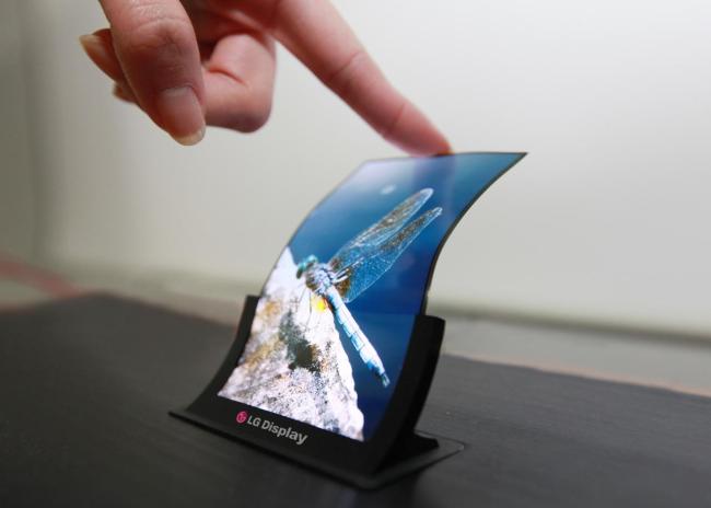 LG Display’s flexible OLED.