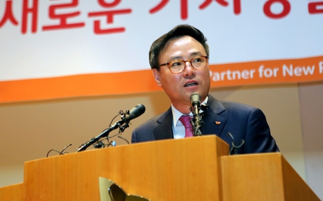 SK Telecom CEO Jang Dong-hyun