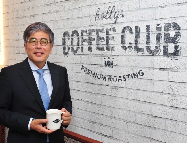 Hollys Coffee CEO Shin Sang-chul